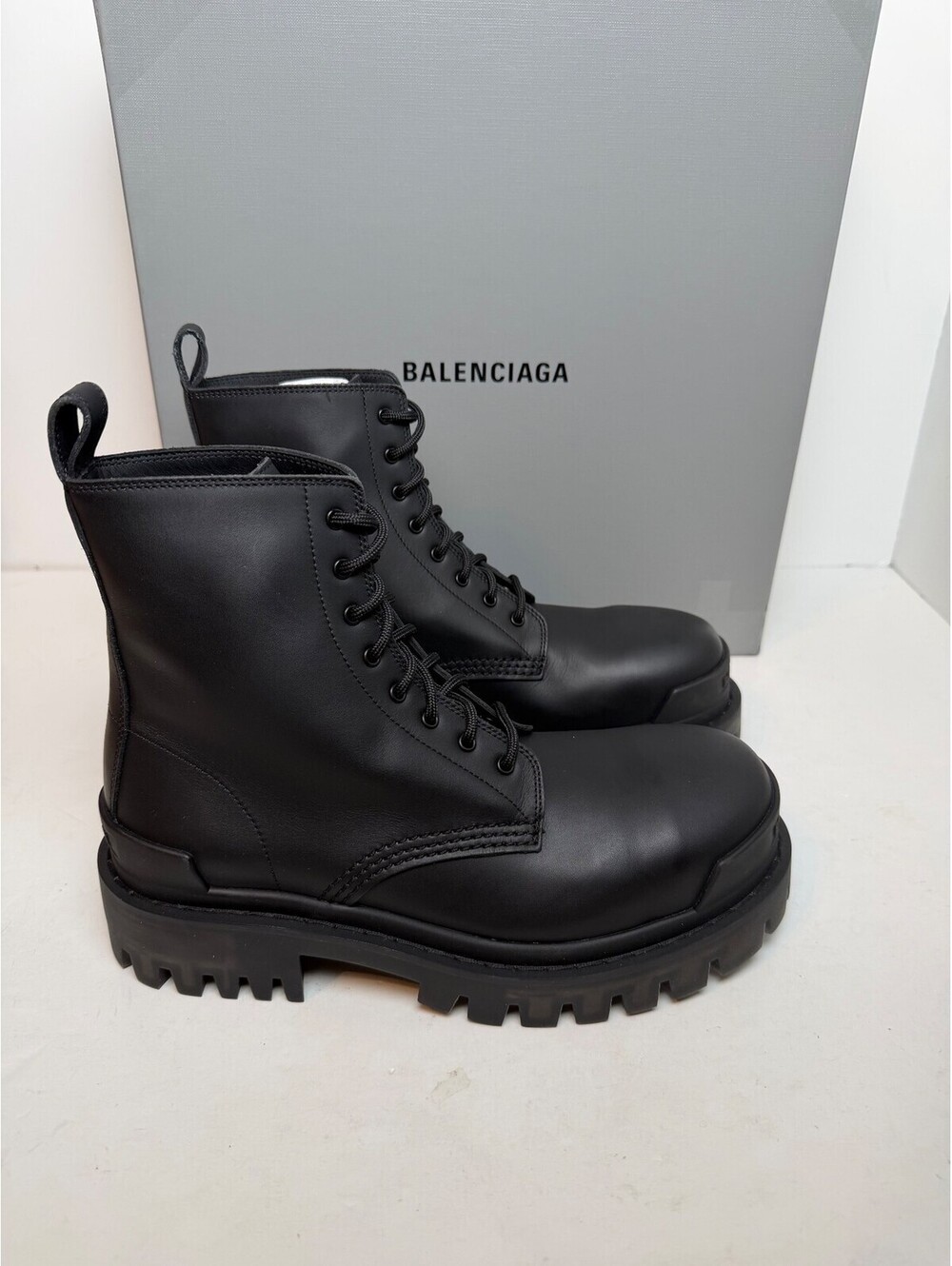 Balenciaga Strike Combat Boots Black Leather Womens Size 7.5/37.5 New